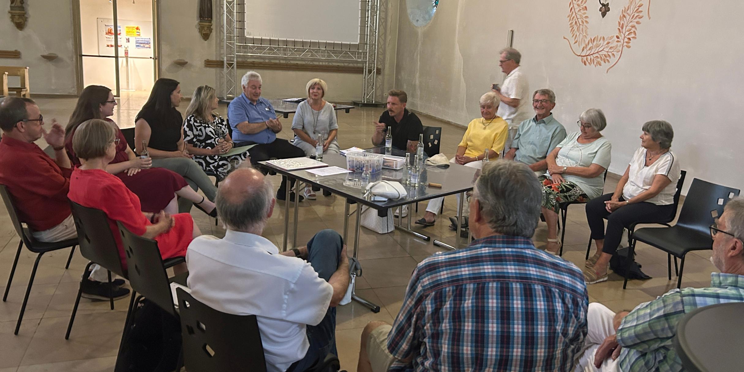 Ein Ort zum Abkühlen und der Begegnung ist die Püttlinger Liebfrauenkirche im Sommer immer mittwochs von 14 bis 17.30 Uhr. (c) Ute Kirch Ein Ort zum Abkühlen und der Begegnung ist die Püttlinger Liebfrauenkirche im Sommer immer mittwochs von 14 bis 17.30 Uhr.